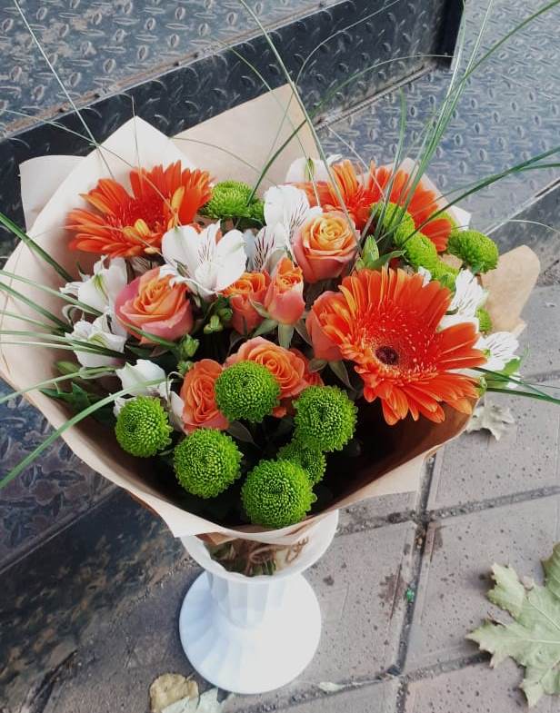 Букет цветов из: Герберы, Хризантемы, Альстромерии и Розы в Вичуге