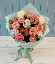 Букет цветов из:  Розы в Вичуге