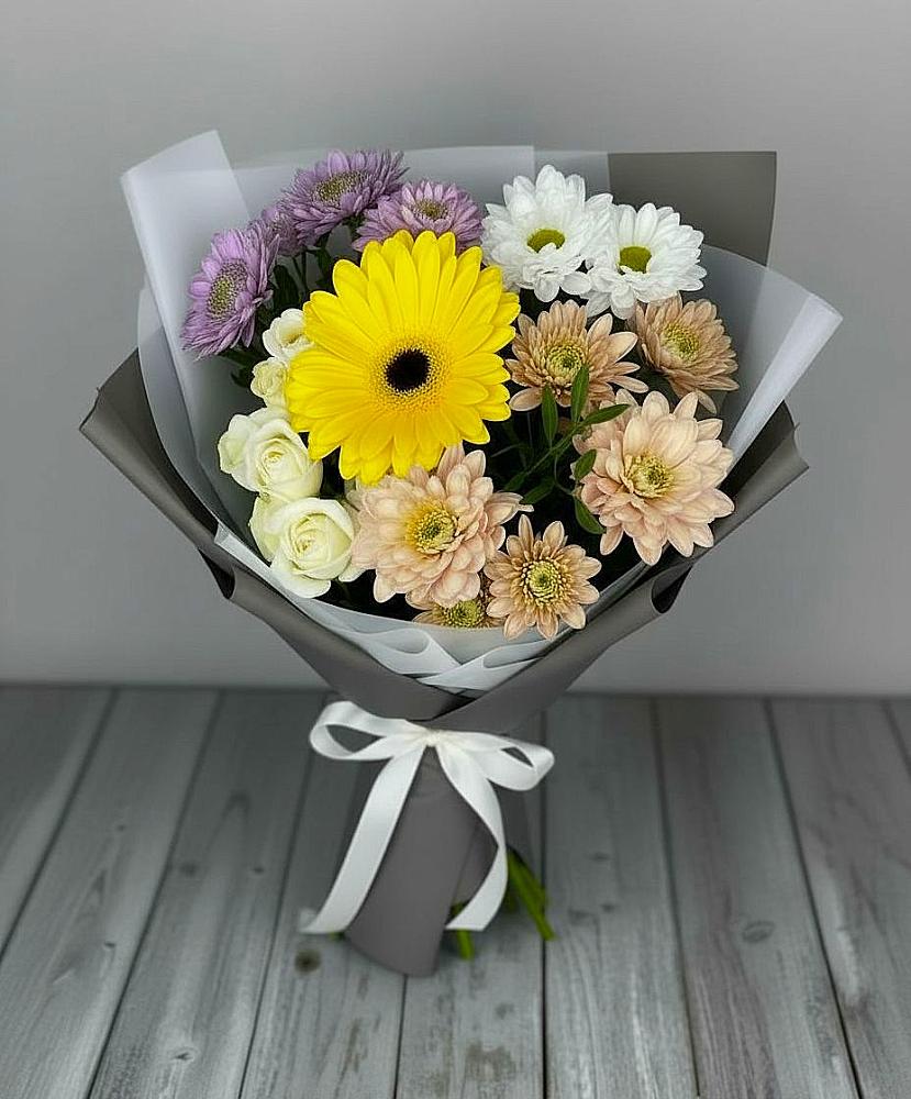 Букет цветов из: Розы, Герберы и Хризантемы в Вичуге
