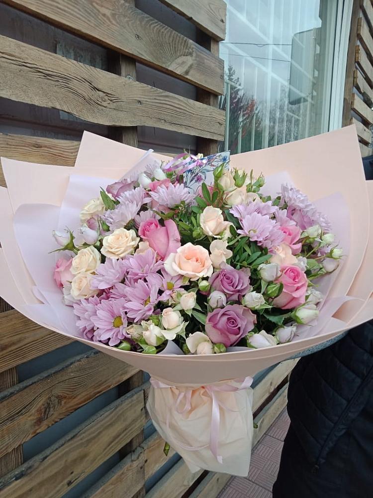 Букет цветов из: Розы и Хризантемы в Вичуге