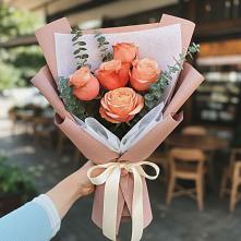 Букет цветов из:  Розы #REPLACE_PRED# Вичуге