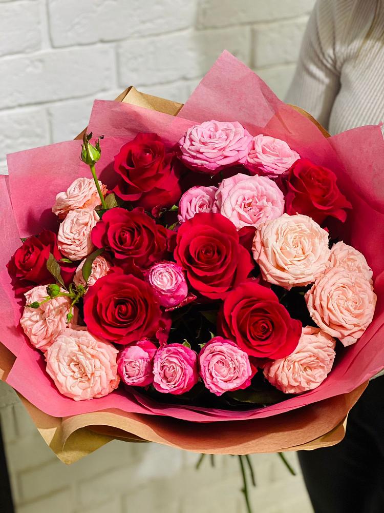 Букет цветов из: Розы в Вичуге