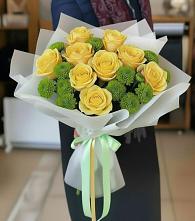 Букет цветов из:  Хризантемы и Розы в Вичуге