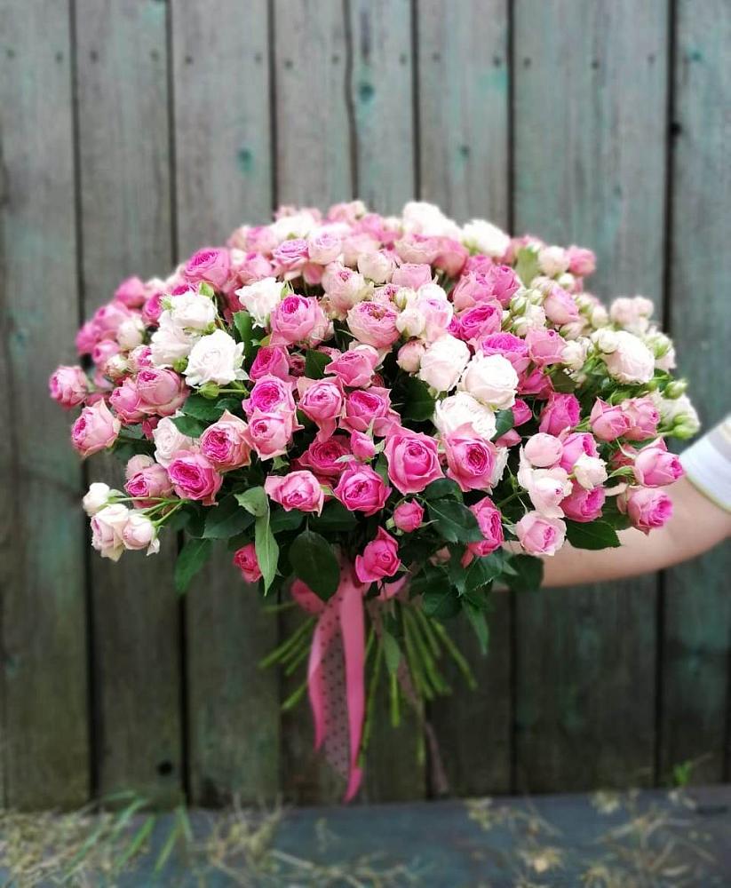 Букет Розовые кустовые розы Натали и Лав Лидия в Вичуге