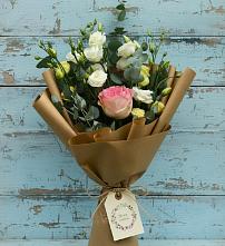 Букет цветов из:  Розы и Лизиантусы #REPLACE_PRED# Вичуге